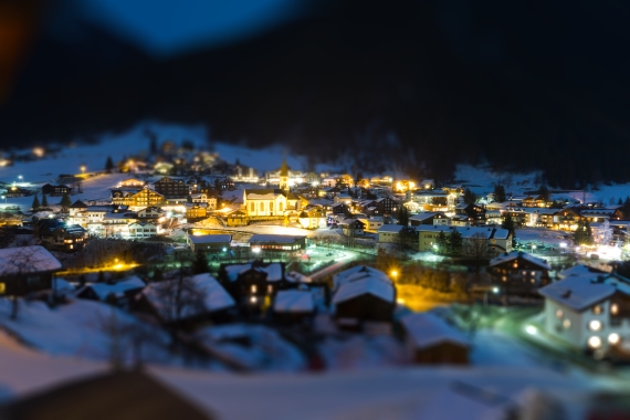 tilt shift lenses